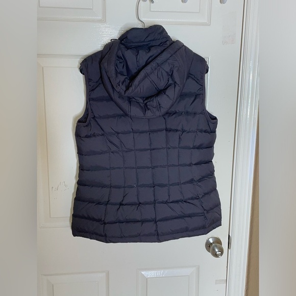 Michael Michael Kors Women Black Quilted Puffer Vest Down Fill Large Nylon‌‌‌‌‌ - Picture 6 of 10